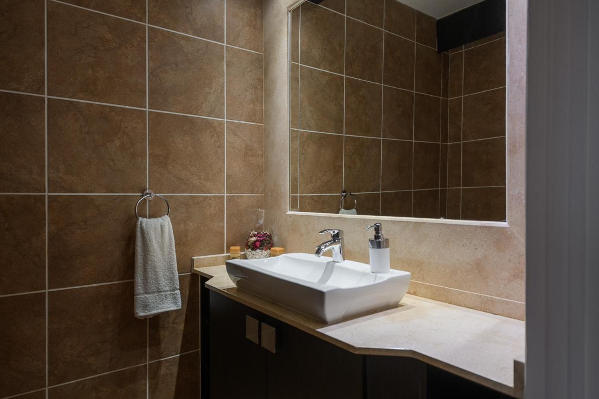 5 Bedroom Ramsgate Krb1 Holiday home *